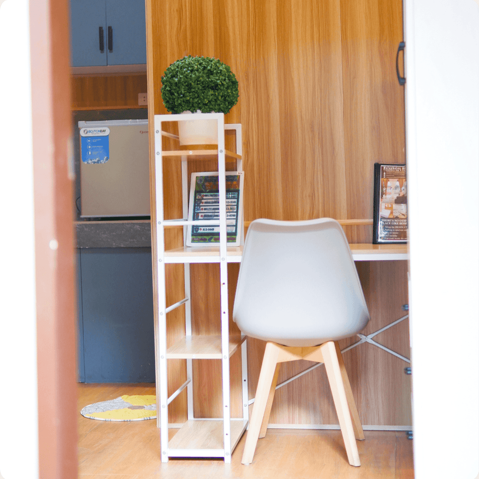 STUDIO ROOM DOUBLE SIZED BED