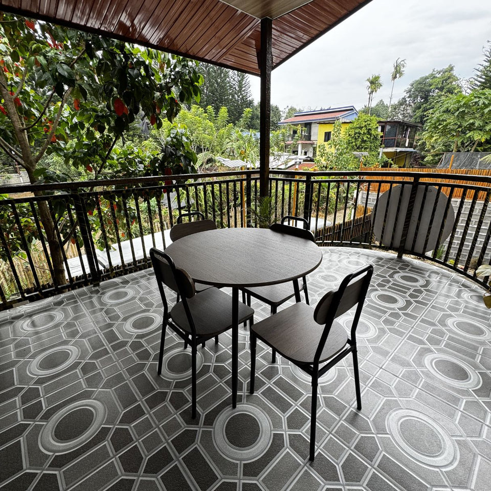 House (2 Story - 4 Bedrooms)