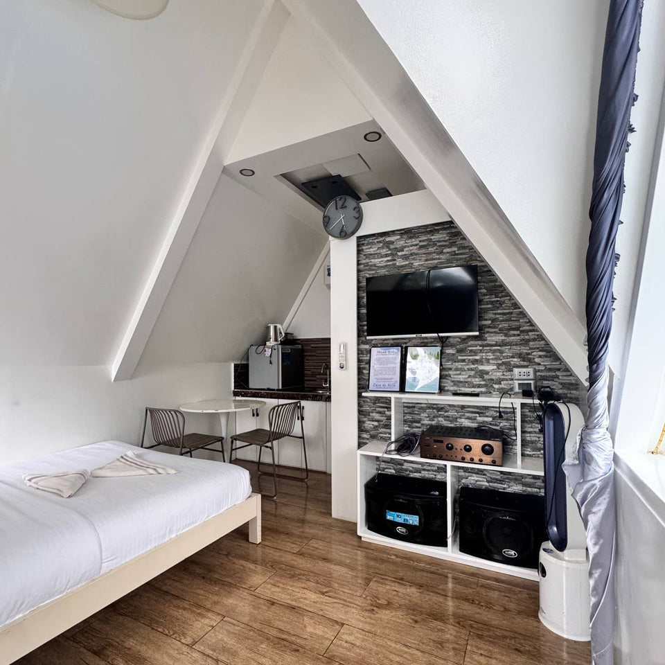ASH CABIN